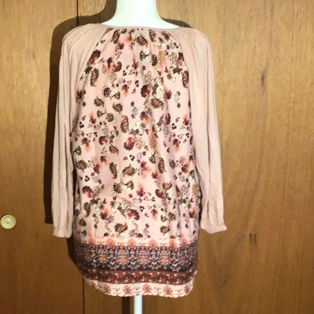 Woman’s Vintage America Top - Picture 5 of 9
